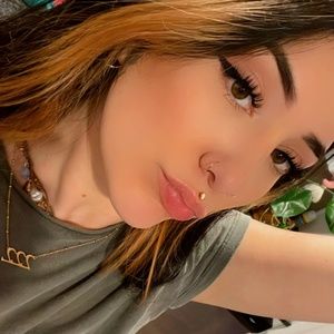 Meet your Posher, Jade